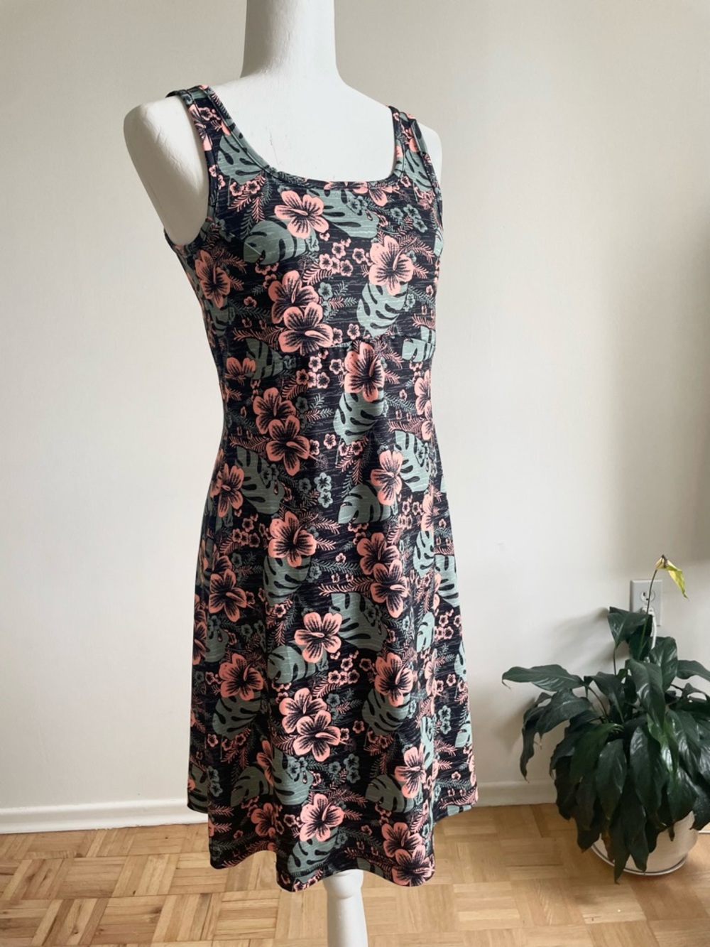 Columbia Freezer™ Iii Dress Wicking & Sun Protection, Black Vacay Vibes Medium